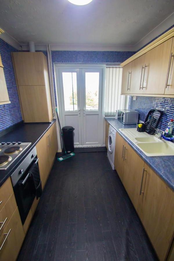 Hilltop Place Suites Near Doncaster Racecourse Zewnętrze zdjęcie
